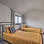 Mtn-View Condo Near Ski Resort 4 Mi To Downtown!