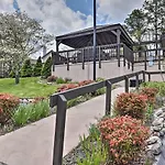 Mtn-View Condo Near Ski Resort 4 Mi To Downtown!