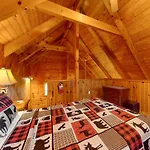 Misty Mountain Cabin
