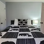 Bearfoot Lodge