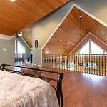 Cajun Spice, 2 Bedrooms, Mountain View, Hot Tub, Wifi, Sleeps 6