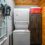Bear Bottom Cabin