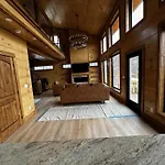 4 Bears Cabin