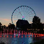 Moonshine Chalet, Hot Tub, Pool Access, Wifi, 1089 Free Tickets Each Paid Day, Dollywood And More