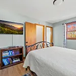 Sweet Serenity By Stony Brook Cabins