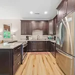 Private, Gatlinburg Bliss With Hot Tub And City Views
