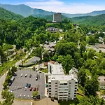 Uptown Gatlinburg Getaway