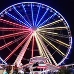 It\'S 5 O\'Clock Somewhere Hot Tub, Theater Room,1089 Free Tickets Each Paid Day, Dollywood And More