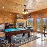 Cabin Fever Lodge #750