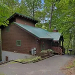 Couples Cabin In Gatlinburg - 3 Miles To Downtown