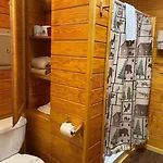 Gatlinburg Cabin Near Ripley\'S Aquarium