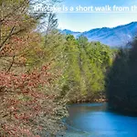 Trail Head By Stony Brook Cabins