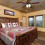 Bigger Bear Views Lodge