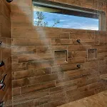 Barrel Top Lodge