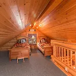 Enchanted Forest- One-Bedroom Cabin