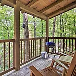 Secluded Forest Cabin, 4 Mi To Downtown Gatlinburg