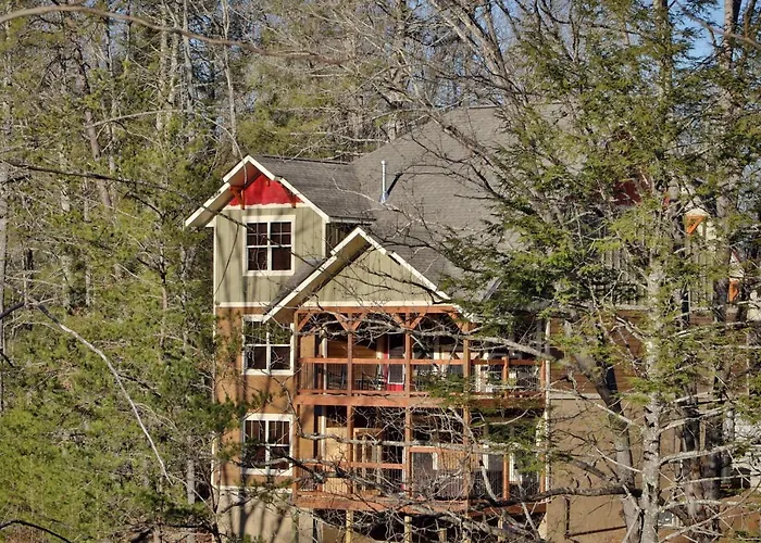 Hilltop Haven Chalet