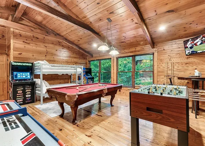 Stay And Play At The Ryland: Private Game Room & Community Pool Retreat