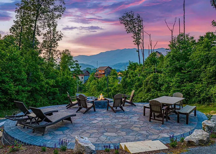 Bear Mountain Chalet