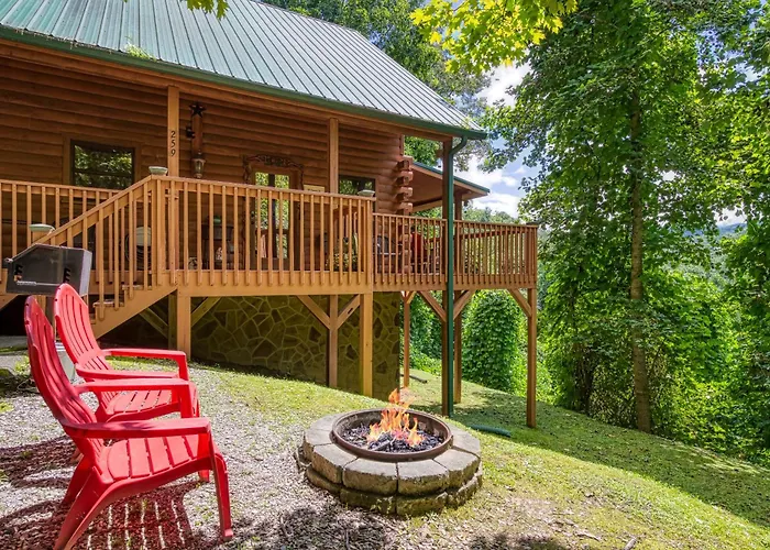 Magical Moments, Hot Tub, Wifi, 1089 Free Tickets Each Paid Day, Dollywood And More