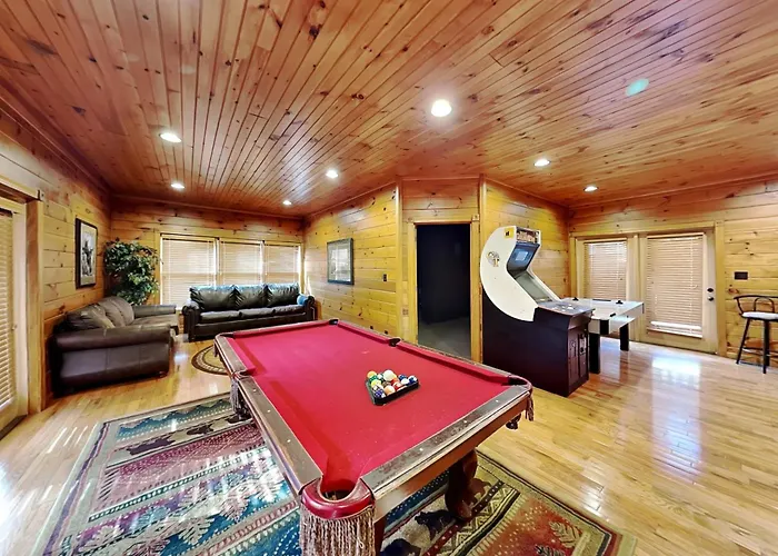 The Great Escape Ii, 5 Bedrooms, Sleeps 17, Game Room, Pool Access, Theater