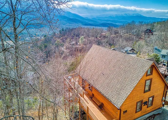 Moonshine Memories, Mtn Views, Hot Tub, Wifi, 1089 Free Tickets Each Paid Day, Dollywood And More