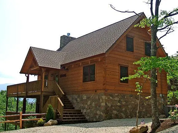 Elkhorn Lodge- Three-Bedroom Cabin