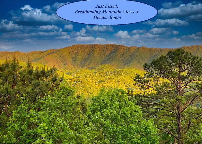 Gatlinburg - Moonlight Mountain Views