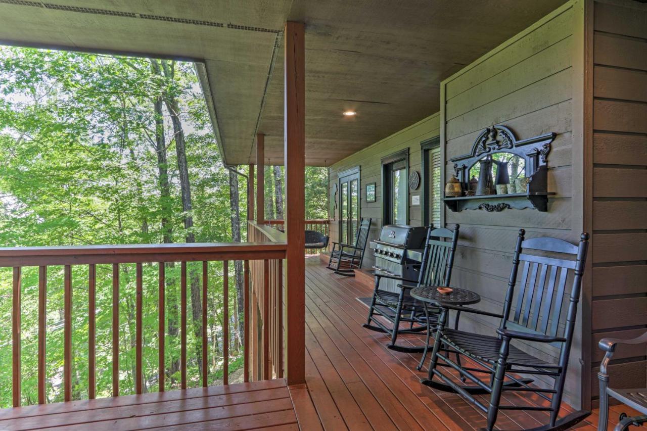 Eclectic With Hot Tub 1 Mi To Ober Holiday home *