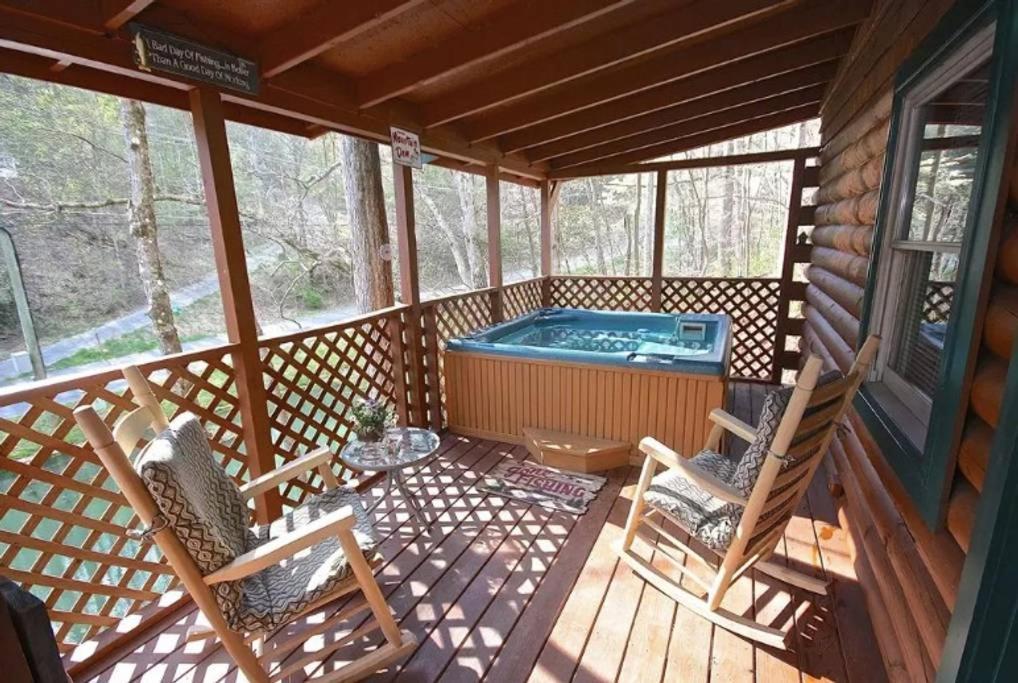 The Fishing Hole - Sage Vacations Apartment Gatlinburg