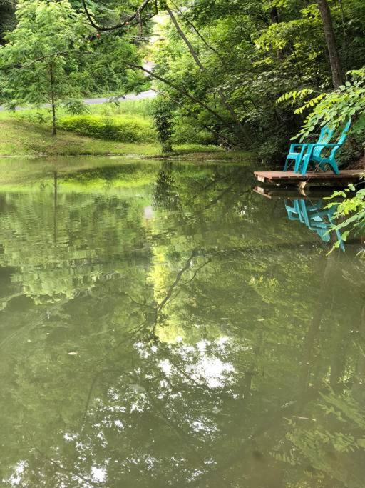The Fishing Hole - Sage Vacations Apartment *