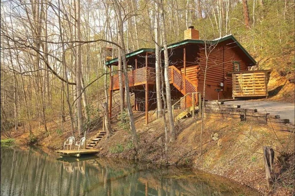 The Fishing Hole - Sage Vacations *