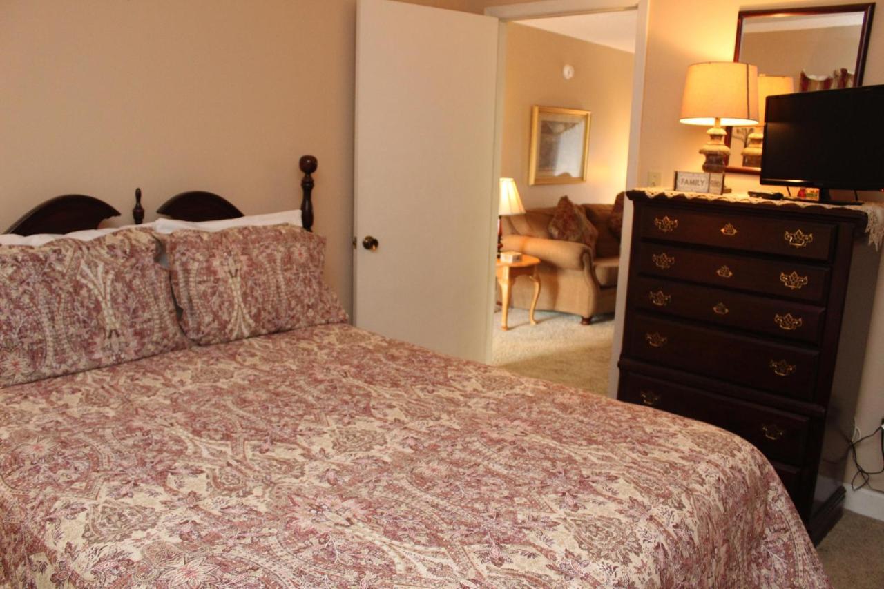 Apartment Chateau 302 *