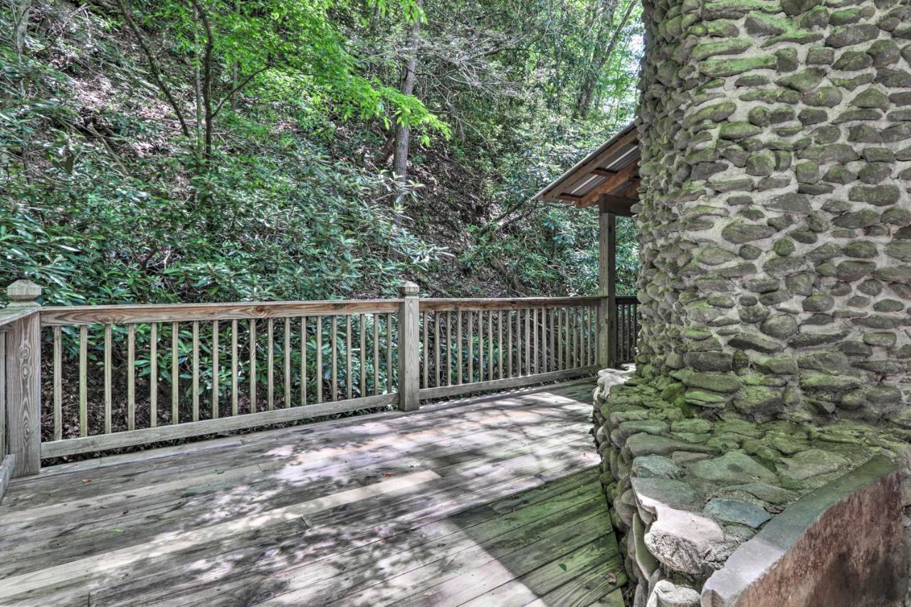 Holiday home Creekside Smoky Mountain Paradise Less Than 1 Mi To Hiking Gatlinburg
