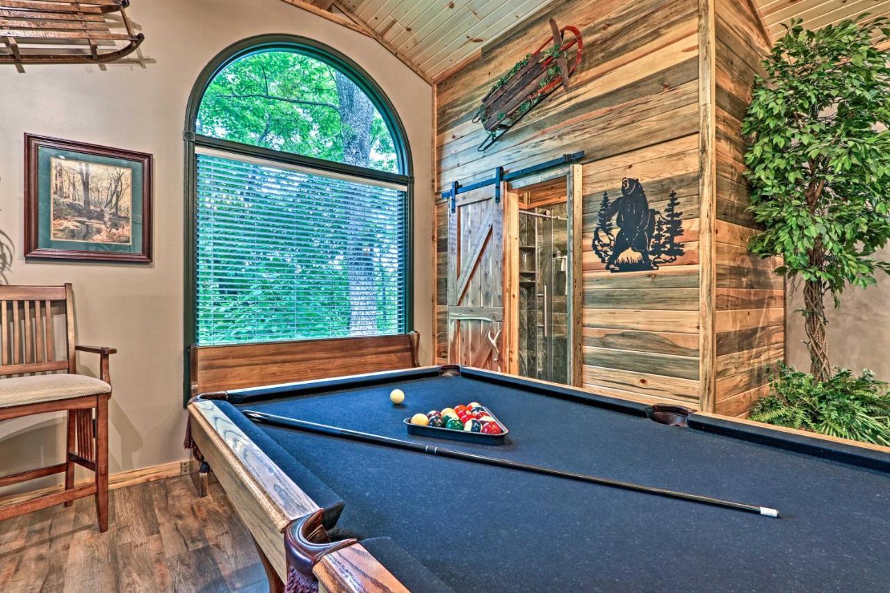 Eclectic With Hot Tub 1 Mi To Ober Holiday home