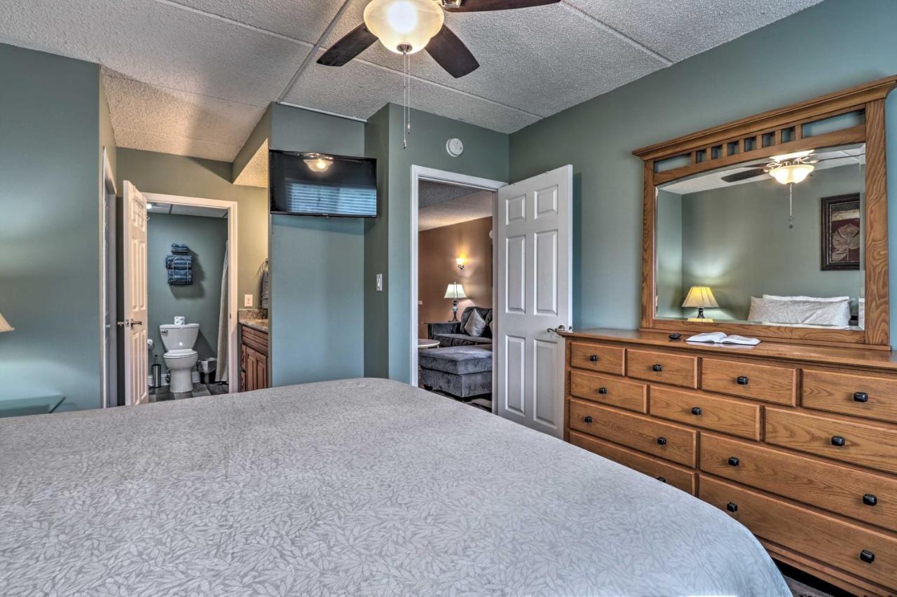 Apartment Walkable Downtown With Pool Access
