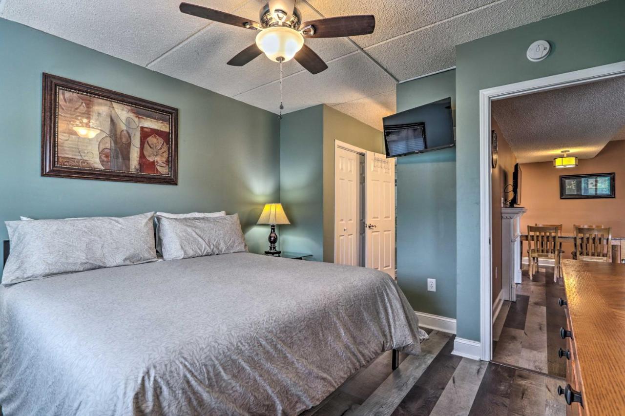 Walkable Downtown With Pool Access *