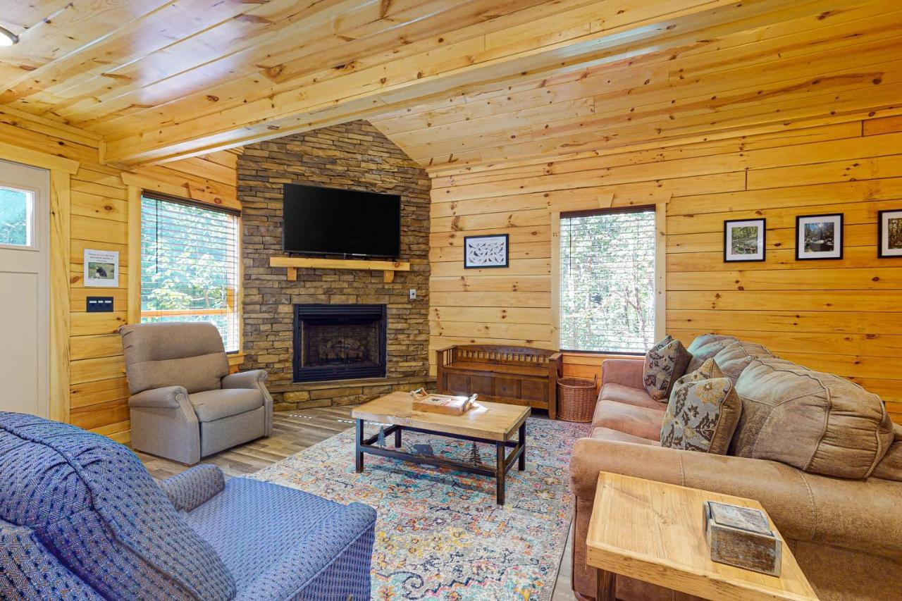 Knotty Escape Holiday home *
