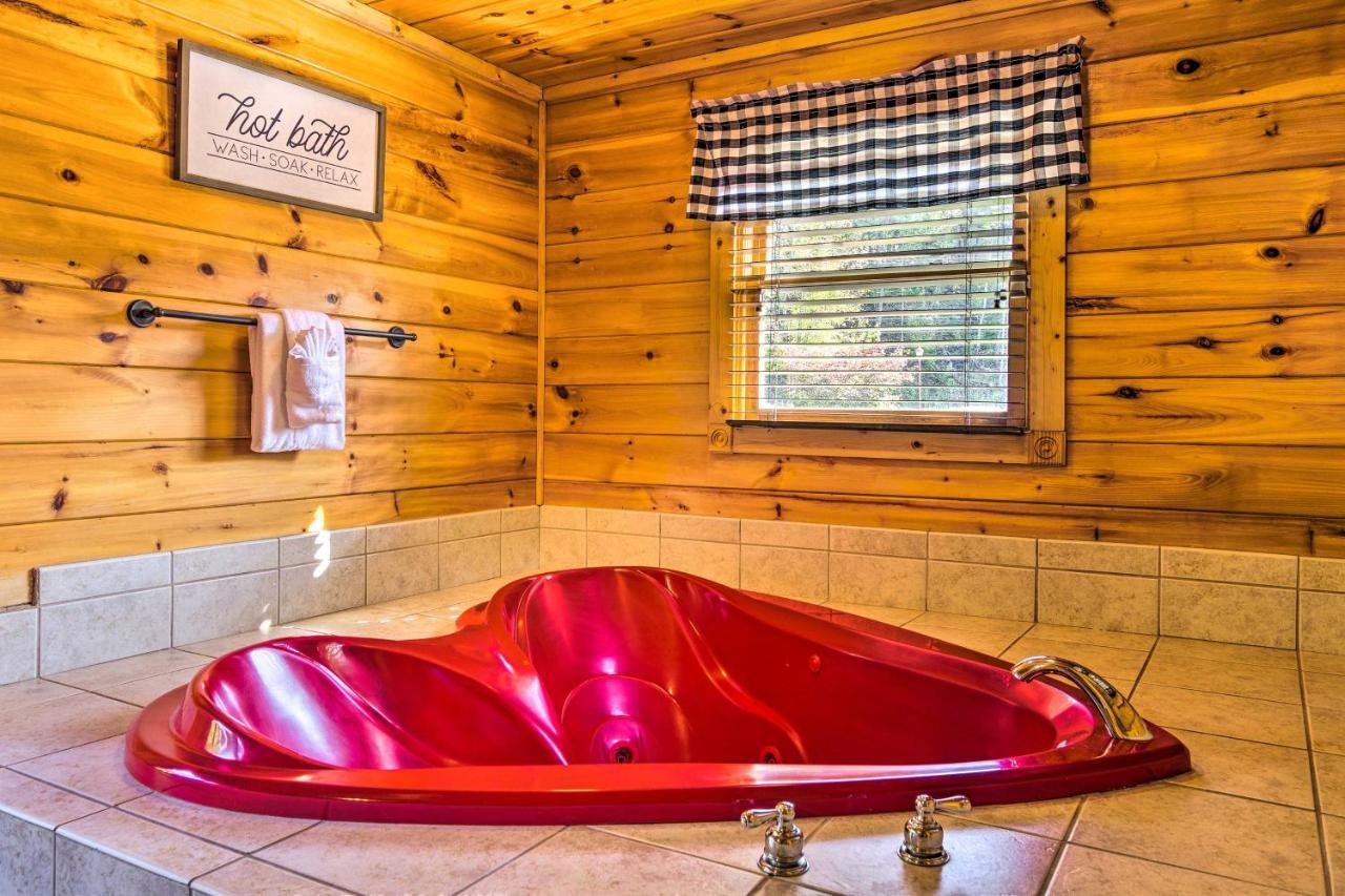 Holiday home Bear Paw With Hot Tub And Pool Table! *