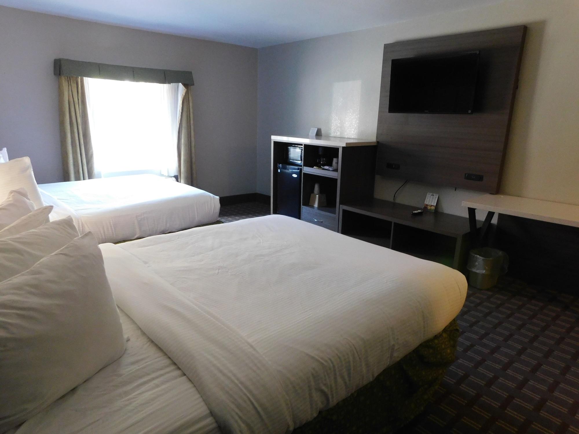 Hotel Days & By Wyndham Downtown Parkway