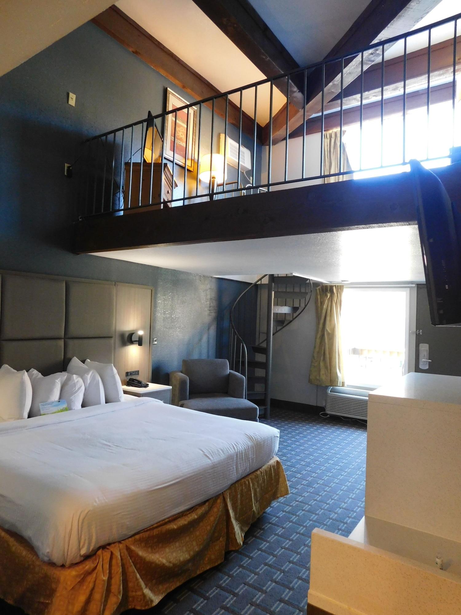Days & By Wyndham Downtown Parkway Hotel 2*