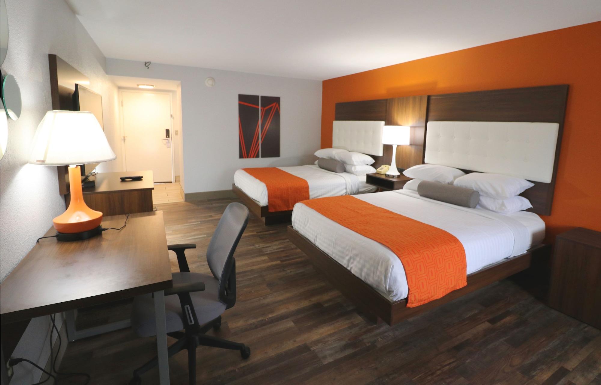Howard Johnson By Wyndham Downtown Gatlinburg