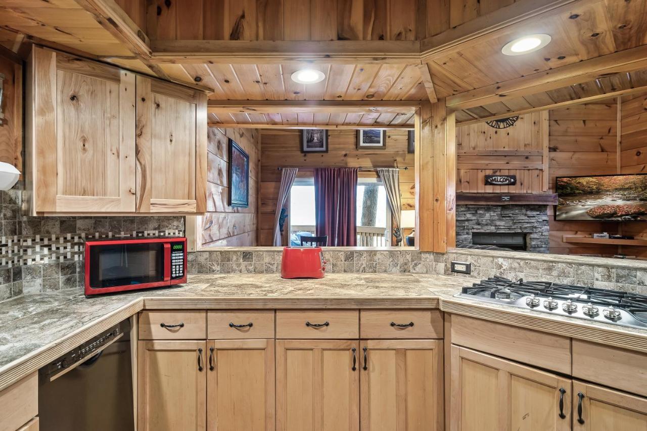 Chalet Bluebearry Patch Gatlinburg