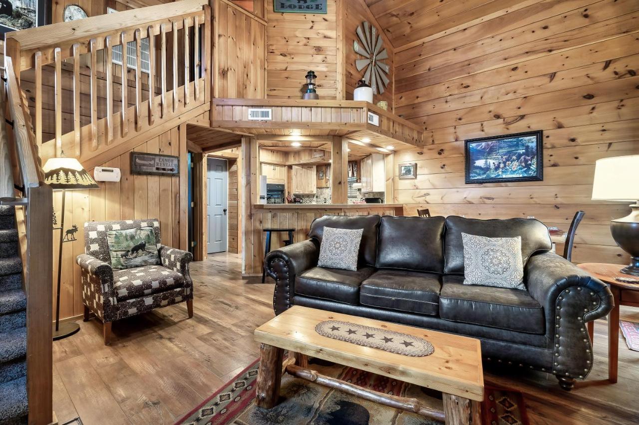 Chalet Bluebearry Patch Gatlinburg