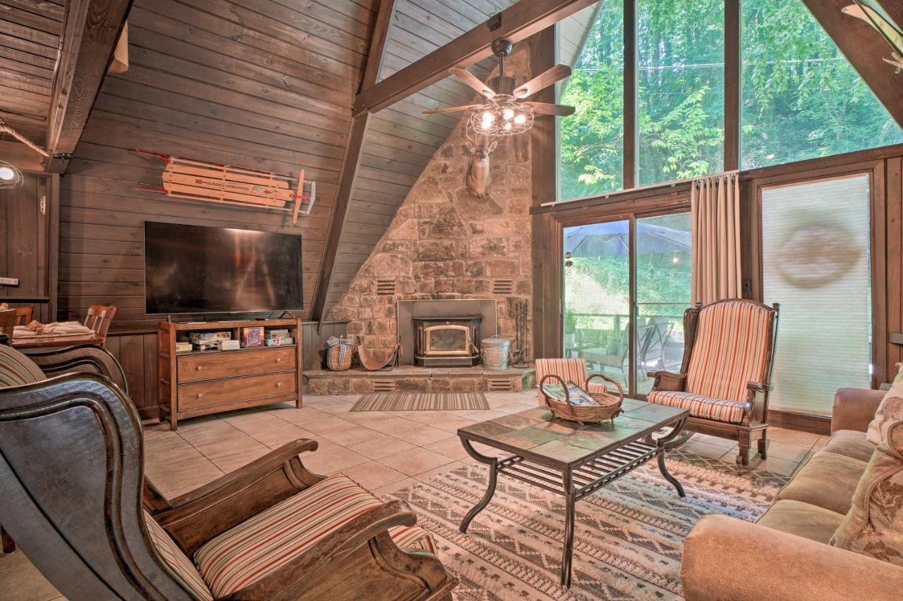 Holiday home Snuggle In The Heart Of Village!