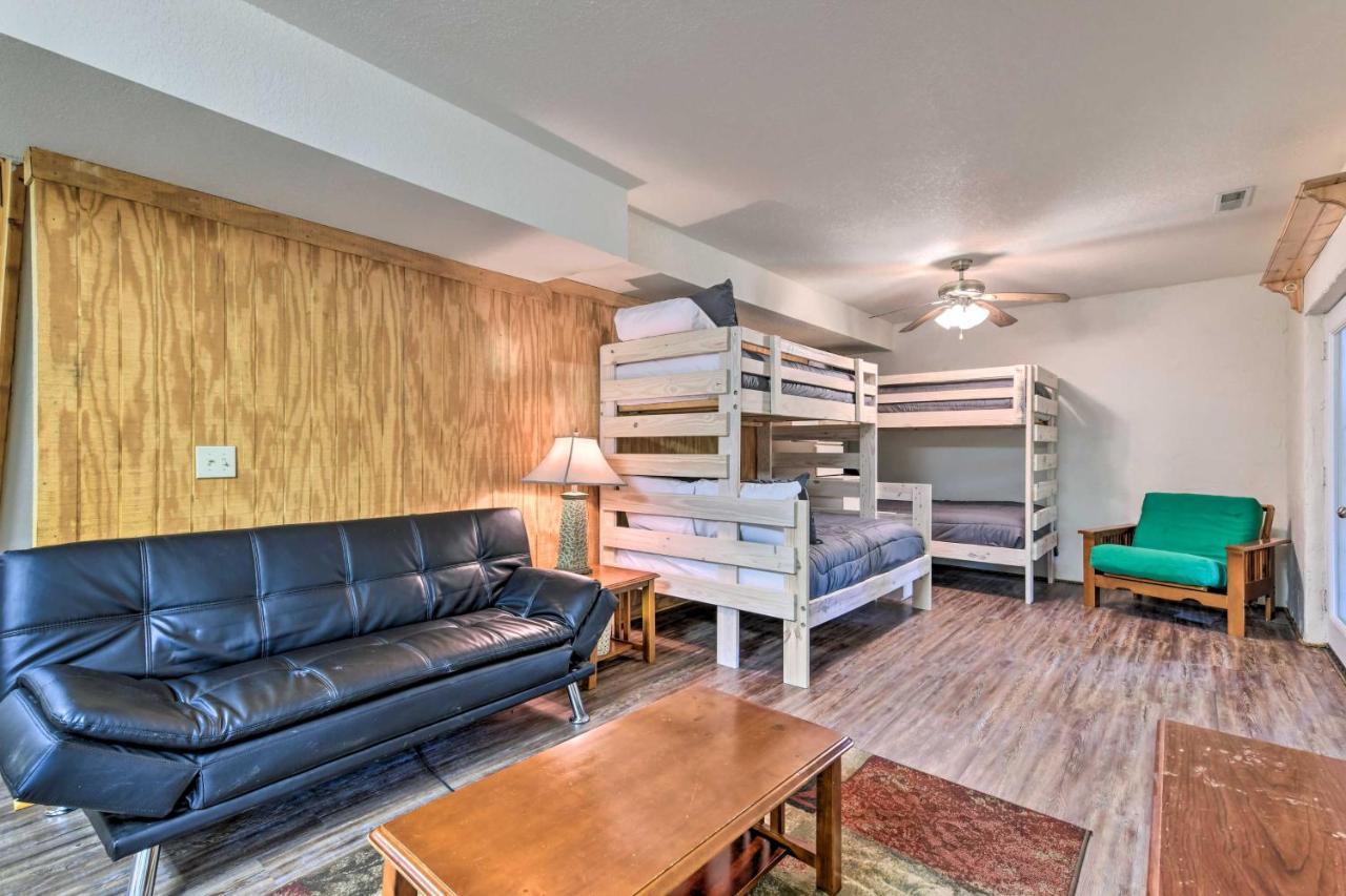 Quiet And Secluded Cabin With Hot Tub! *