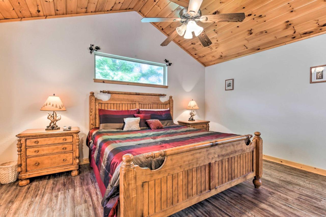 Quiet And Secluded Cabin With Hot Tub! * Gatlinburg