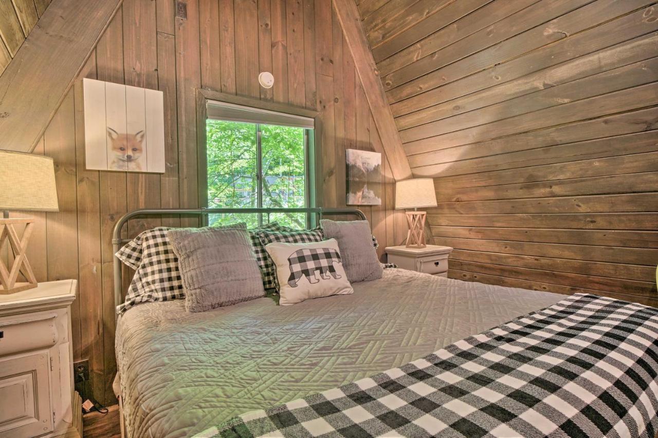 Holiday home Snuggle In The Heart Of Village!