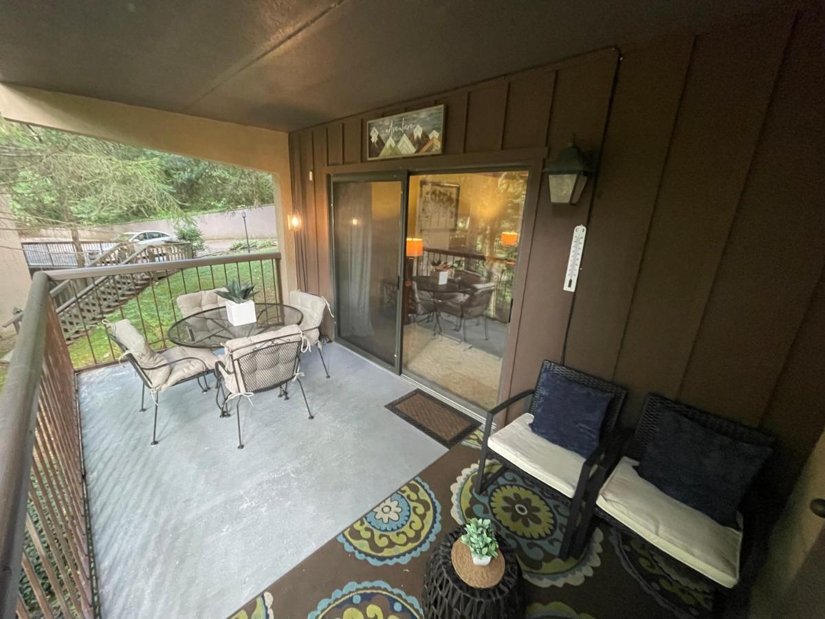Fully Renovated 3-bedroom Home, Walk To Ober Mountain & Just Minutes From *