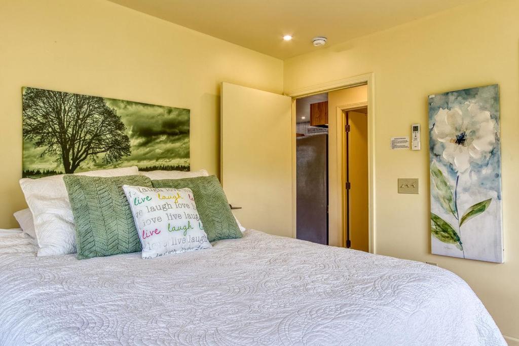 Key Lime Pie, Hot Tub,wifi, 1089 Free Tickets Each Paid Day, Dollywood And *